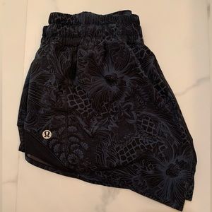 lululemon hotty hots